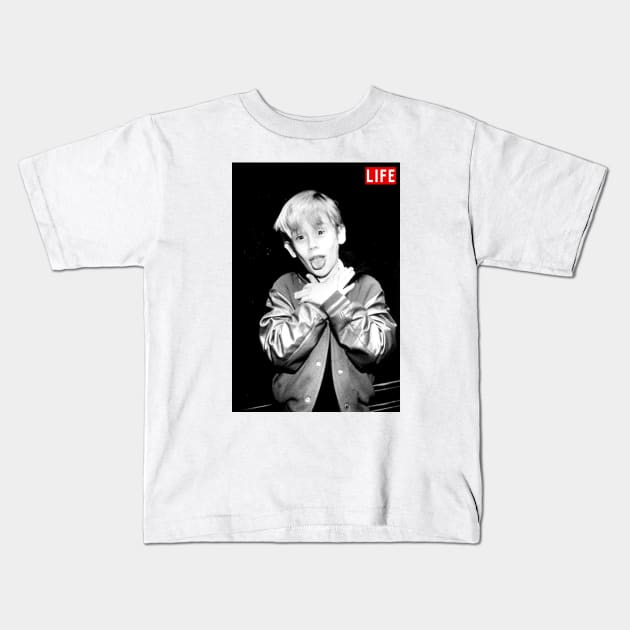 Macaulay Culkin Tees Kids T-Shirt by nanoine73